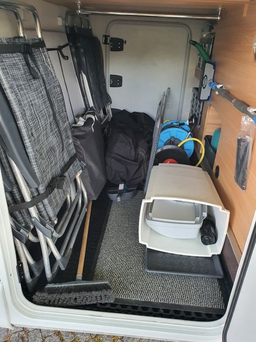 Wynajem kamper camper Sieradz 4 os. półintegra knaus