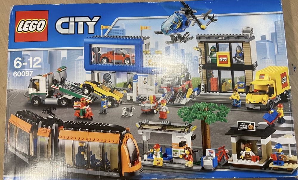 LEGO City 60097 Plac Miejski