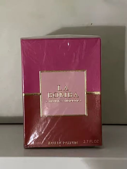 Perfume Carolina Herrera “La Bomba” 80 ML