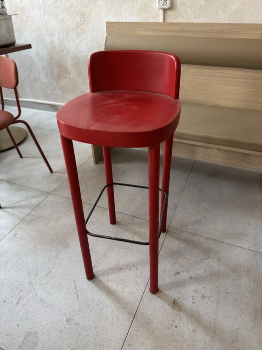 Hocker czerwony - 4 szt. Bukowe