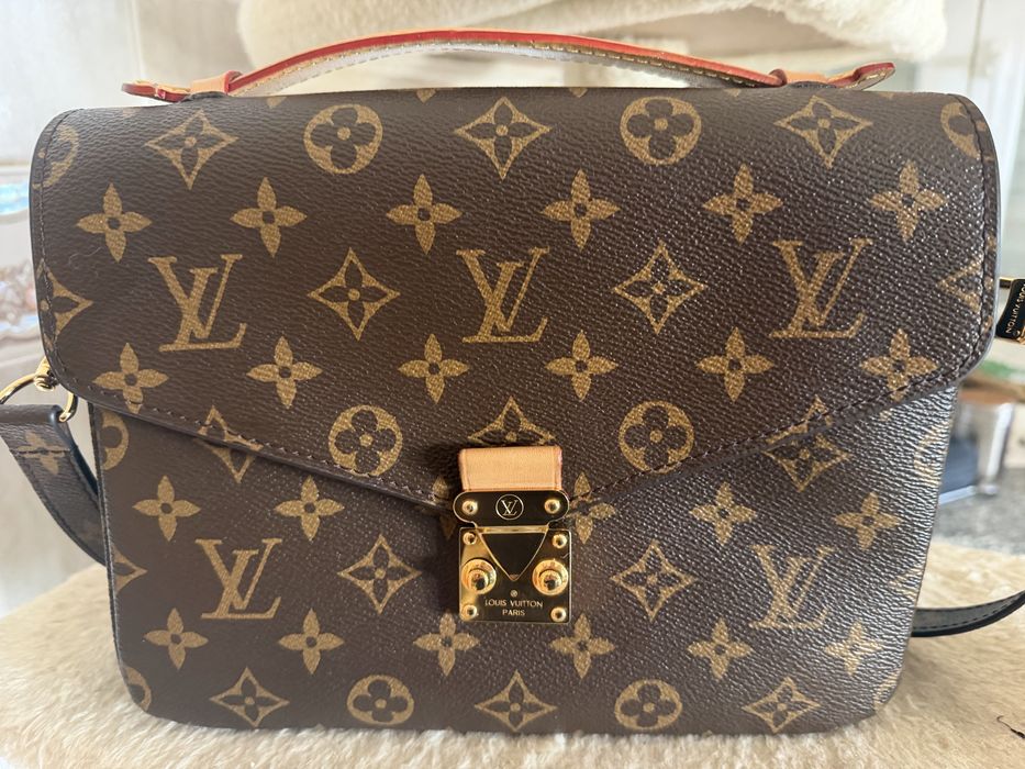 Mala Louis Vuitton Metis como nova original sem marcas de uso