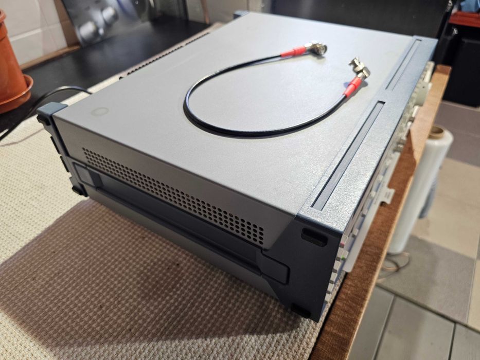 ТОП Rohde & Schwarz AFG 377-2100-02