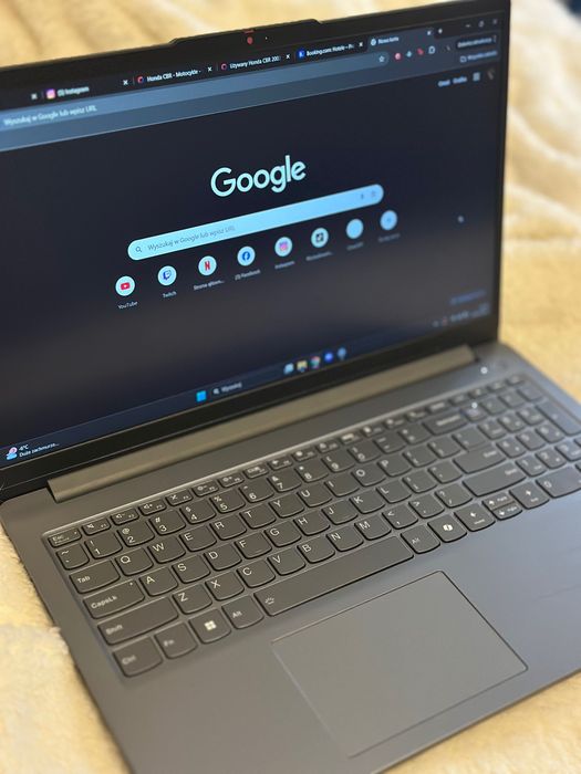 Laptop Lenovo LOQ 15IAX9E