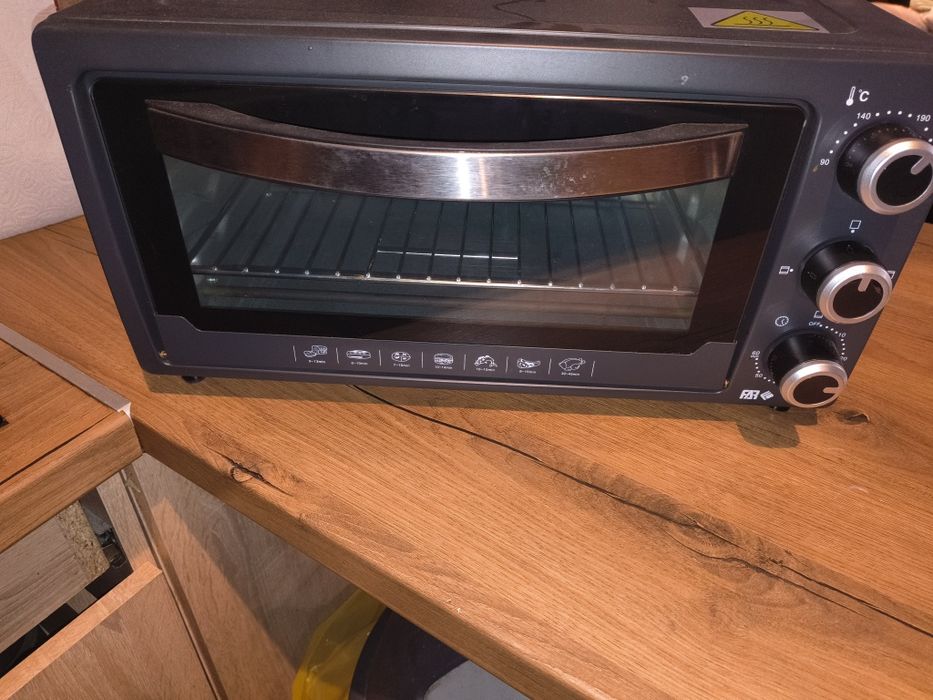 Mini piekarnik piecyk elektryczny NOWY