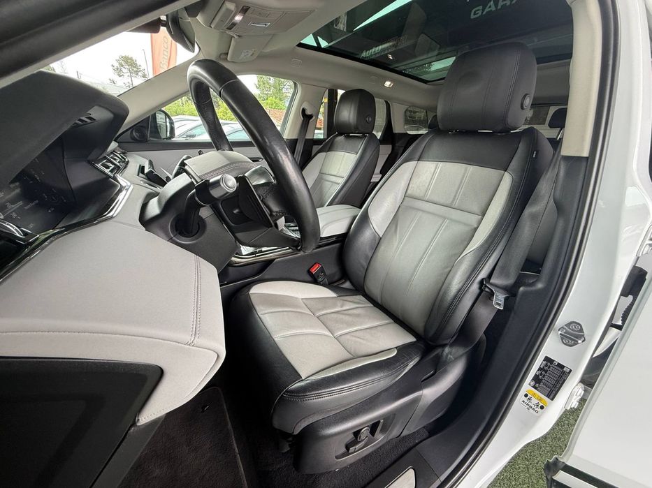 Land Rover Range Rover Evoque 2.0 D150 AWD R-Dynamic SE Auto