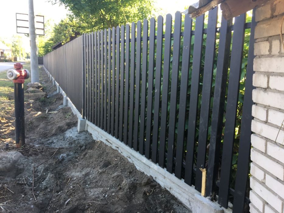 Brama wjazdowa przesuwna,palisada,ogrodzenie palisadowe,panelowa 4m+1m