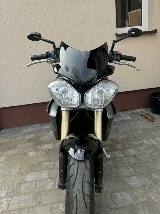 Sprzedam TRIUMPH STREET TRIPLE 675   Rok : 2014