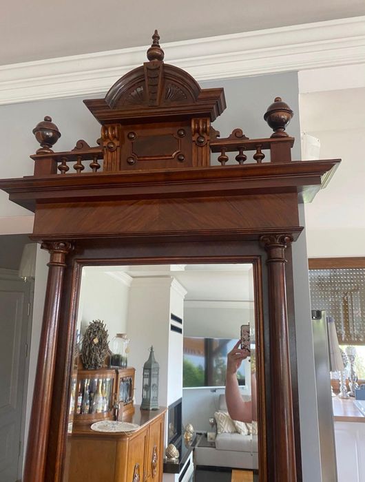 Duże lustro neorenesansowe orzech Antyk