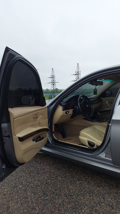 Продам bmw 328i ресть е90