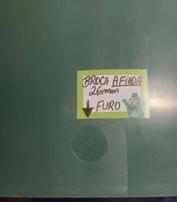 Depósito Água com tampa 210 L sem uso marca alemã Graf