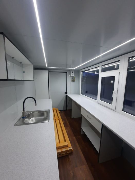 Виготовлення та продажа торгових причіп-кіоск