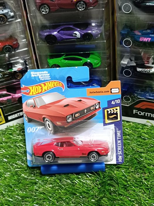 Hot Wheels 71 Mustang Mach 1