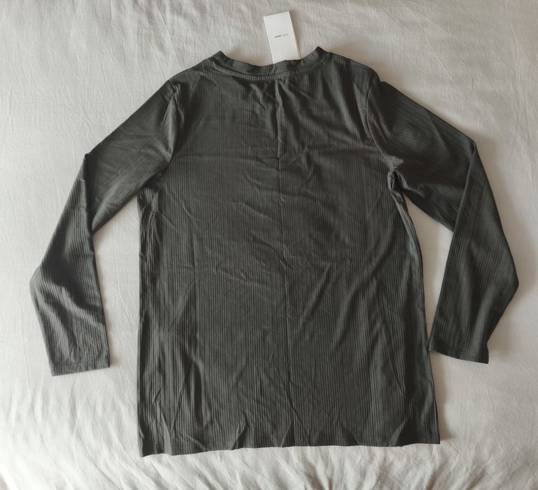 Camisola verde NOVA
