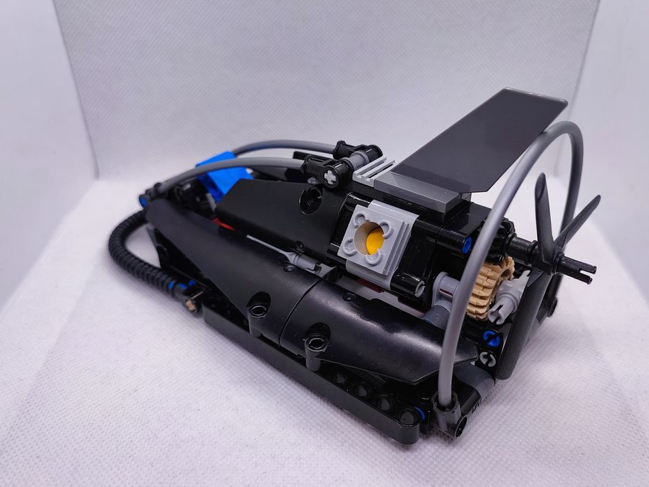 LEGO® 42002 Technic - Poduszkowiec