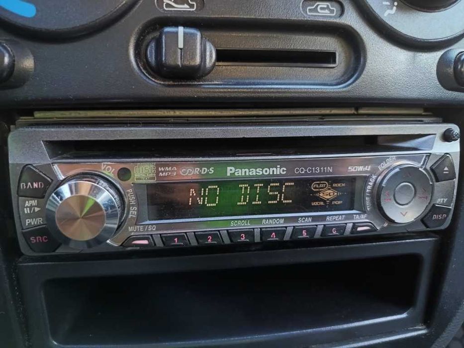 RadioCDText-MP3 Panasonic CQ-C1311N 4x50 Bass SQ Sub ID3-TAG iPod 2RCA