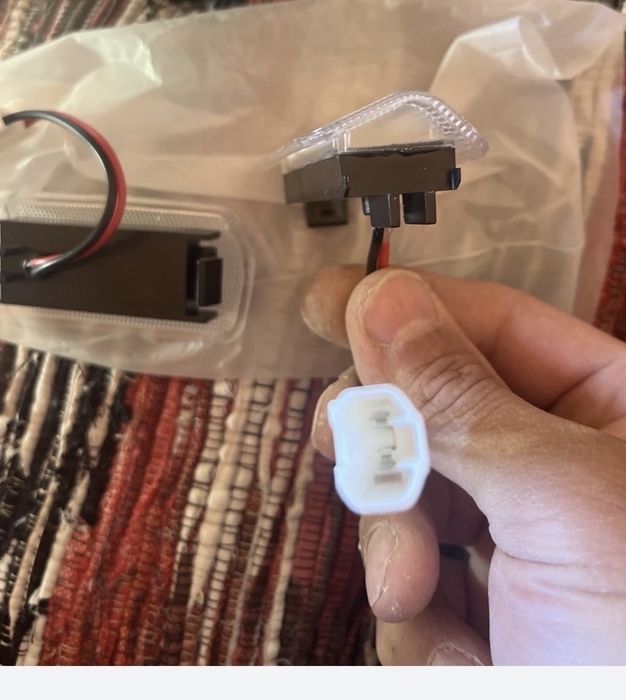 освітлення мото led підсвітка дверей Toyota Camry Sienna Avalon tundra