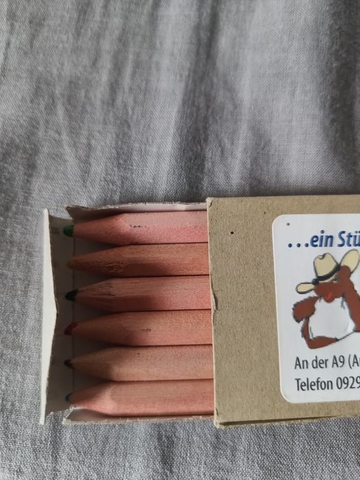 Zestaw 6 kredek niemieckie