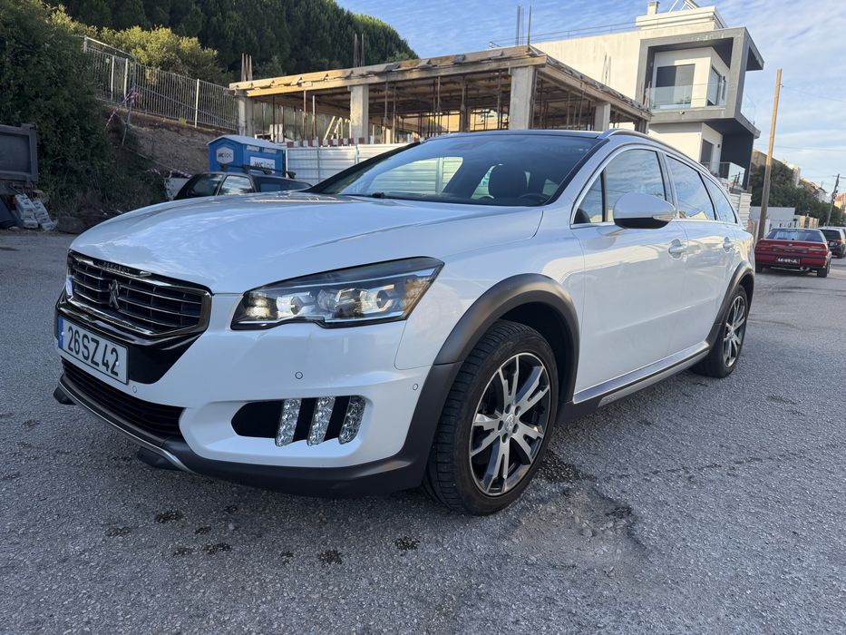Peugeot 508 RXH 2.0 HDi Hybrid4 2-Tronic (modelo 2015)