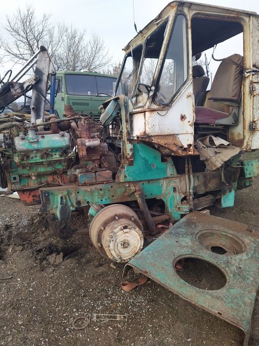 Разборка трактора Т-150.