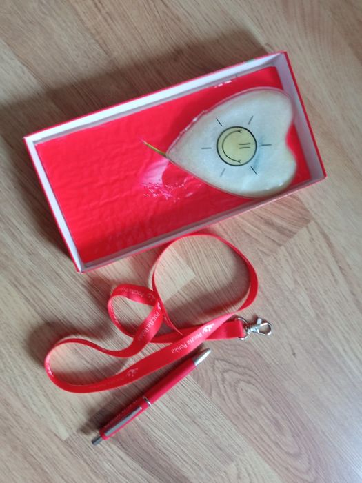 Kompres rozgrzewacz żelowy ogrzewacz do rąk serduszko długopis i smycz