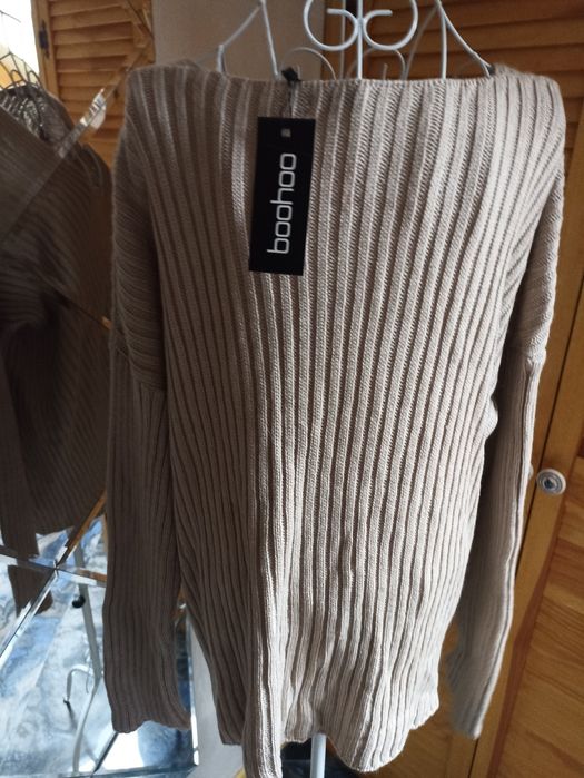 Boohoo sweter jesień