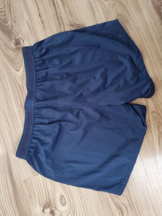 Spodenki szorty Nike M 38