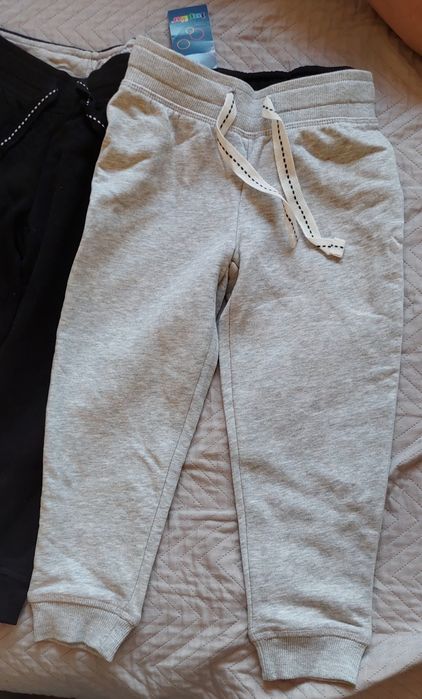 Joggersy 98 104 nowe spodnie dresowe