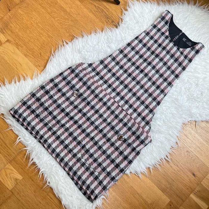 Sukienka ZARA trf, ala tweed, z kieszonkami, rozmiar M 36% wełny