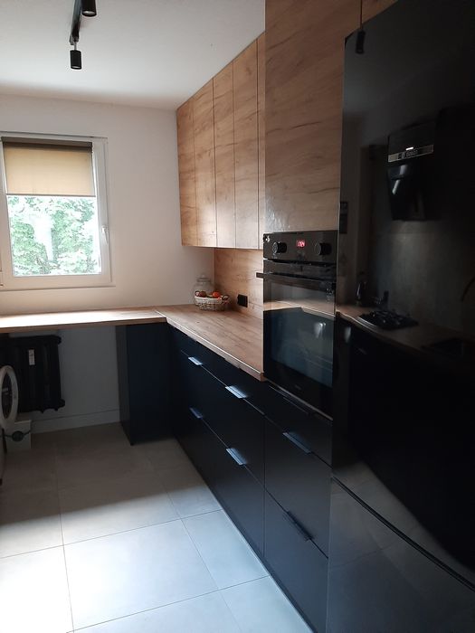 3 pokoje, loggia,schowek, parking strzeżony