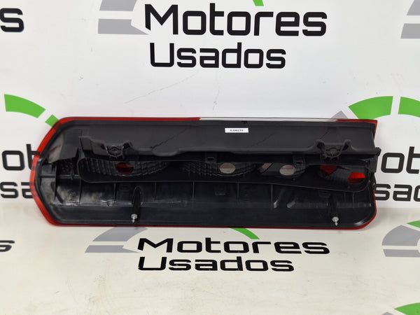 Farol Traseiro Direito Ford Transit