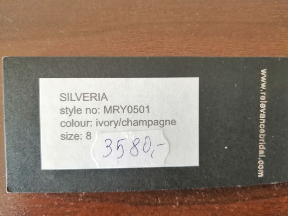 Suknia ślubna  rozmiar 38. Model z 2021 roku. Piękna,