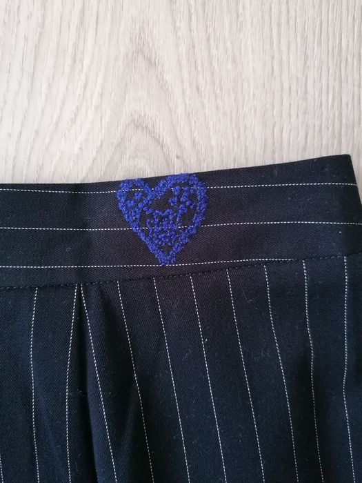 Piękna elegancka spódnica Desigual