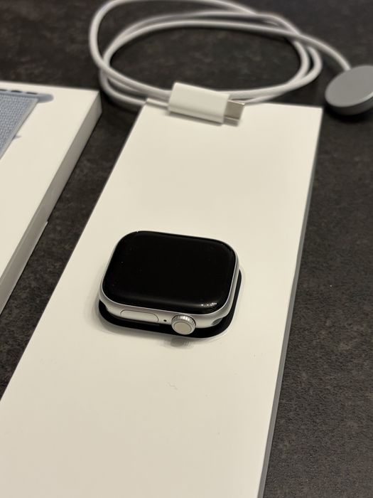Apple Watch 10 GPS + Cellular 42mm Srebny Idealny bateria 100%