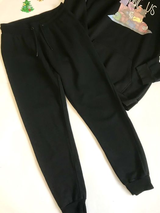 Спортивний Костюм. Чорний. 12/13 років. Ріст 158 см