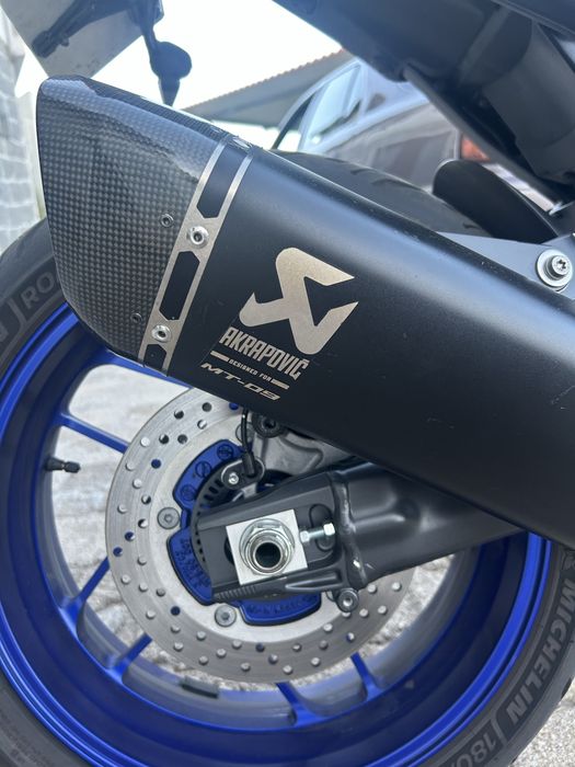 MT-09  2023 Akrapovic