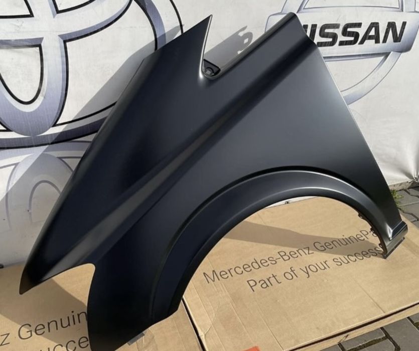Крило Мерседес Vito Viano 639