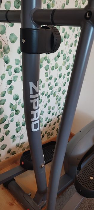 Okazja ! Polecam!Jak nowy orbitrek magnetyczny ZIPRO shox !
