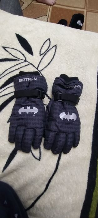 Рукавички на хлопчика 8-10 років