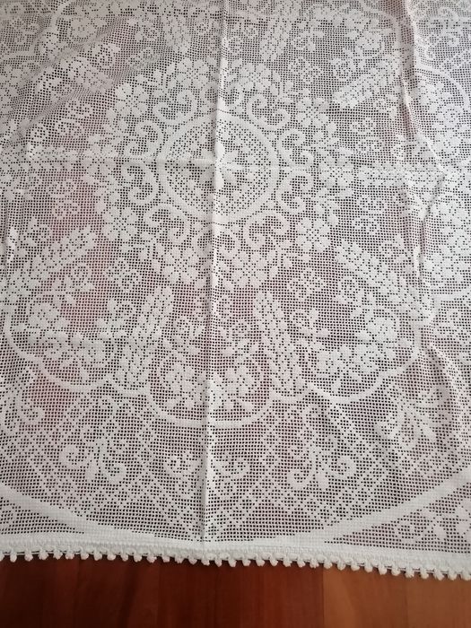 Toalha  quadrada em renda 1,25x 1,25