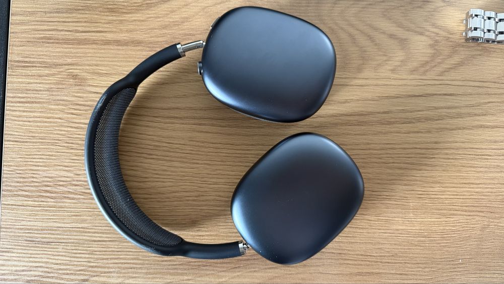 Airpods max gen 1
