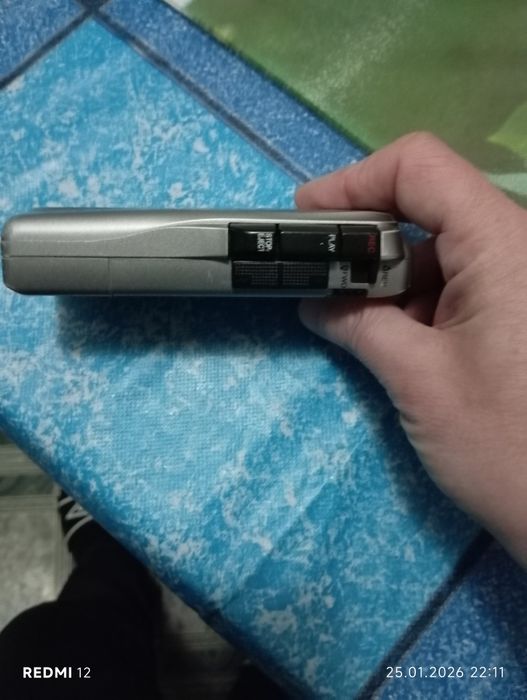 Диктофон Olympus S725 касетный