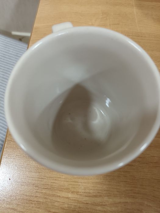 Caneca com morangos436680806588098561