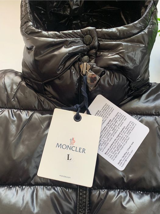 Куртка moncler чорна