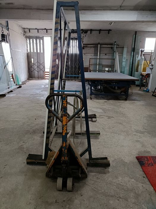 Cavalete para vidro em chapa