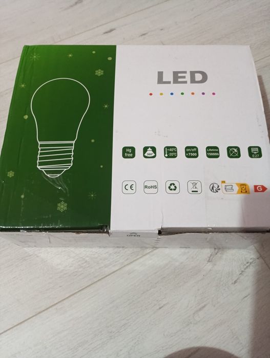 Żarówka kolorowa LED e 27 do girland