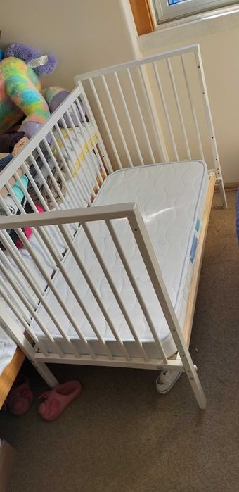 Cama de grades + colchão