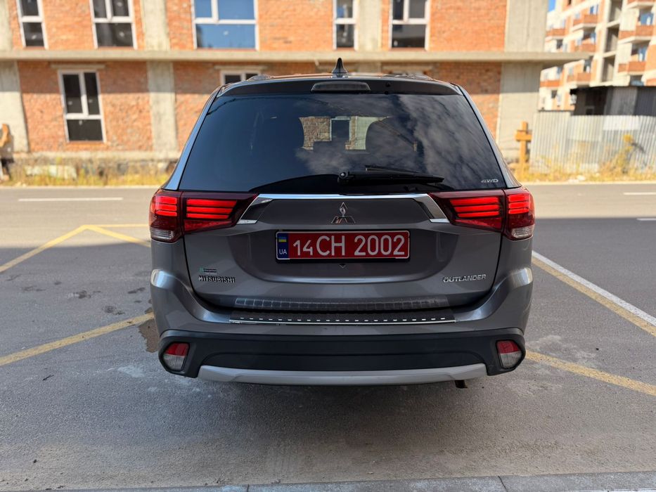 Продам Mitsubishi Outlander 2.4 Обмін