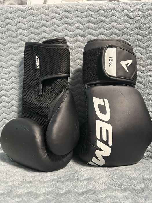 Боксерський набір Demix шолом+рукавиці