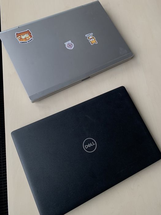 Ноутбук Deel, HP