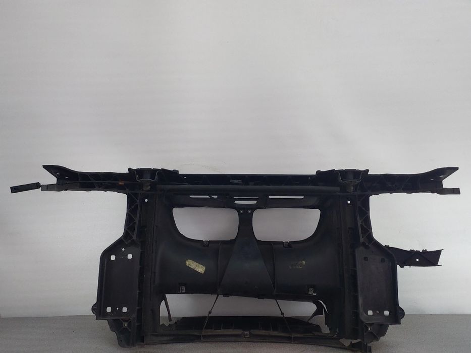 Frente em fibra ou chapa BMW 1 (E81)